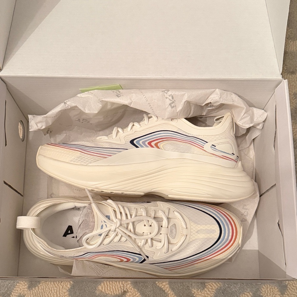 APL streamline sneakers NWT